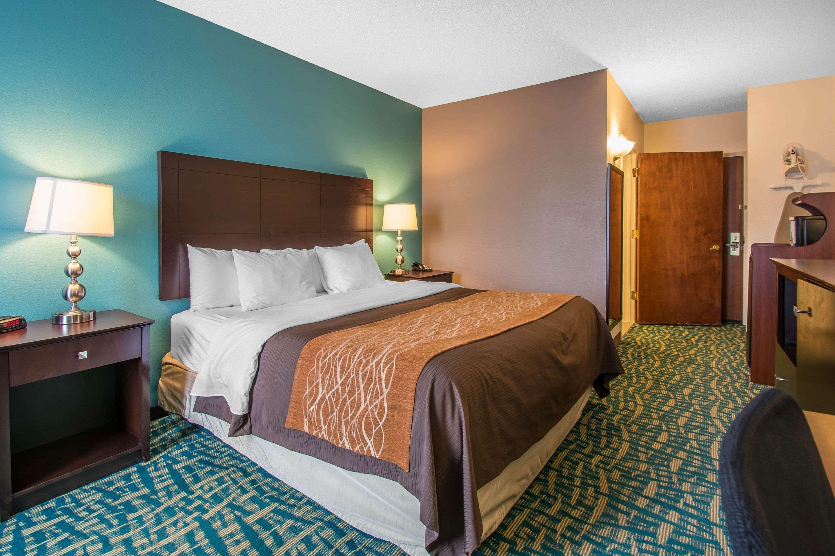 Comfort Inn & Suites Fort Lauderdale West Turnpike Lauderdale Lakes Bagian luar foto