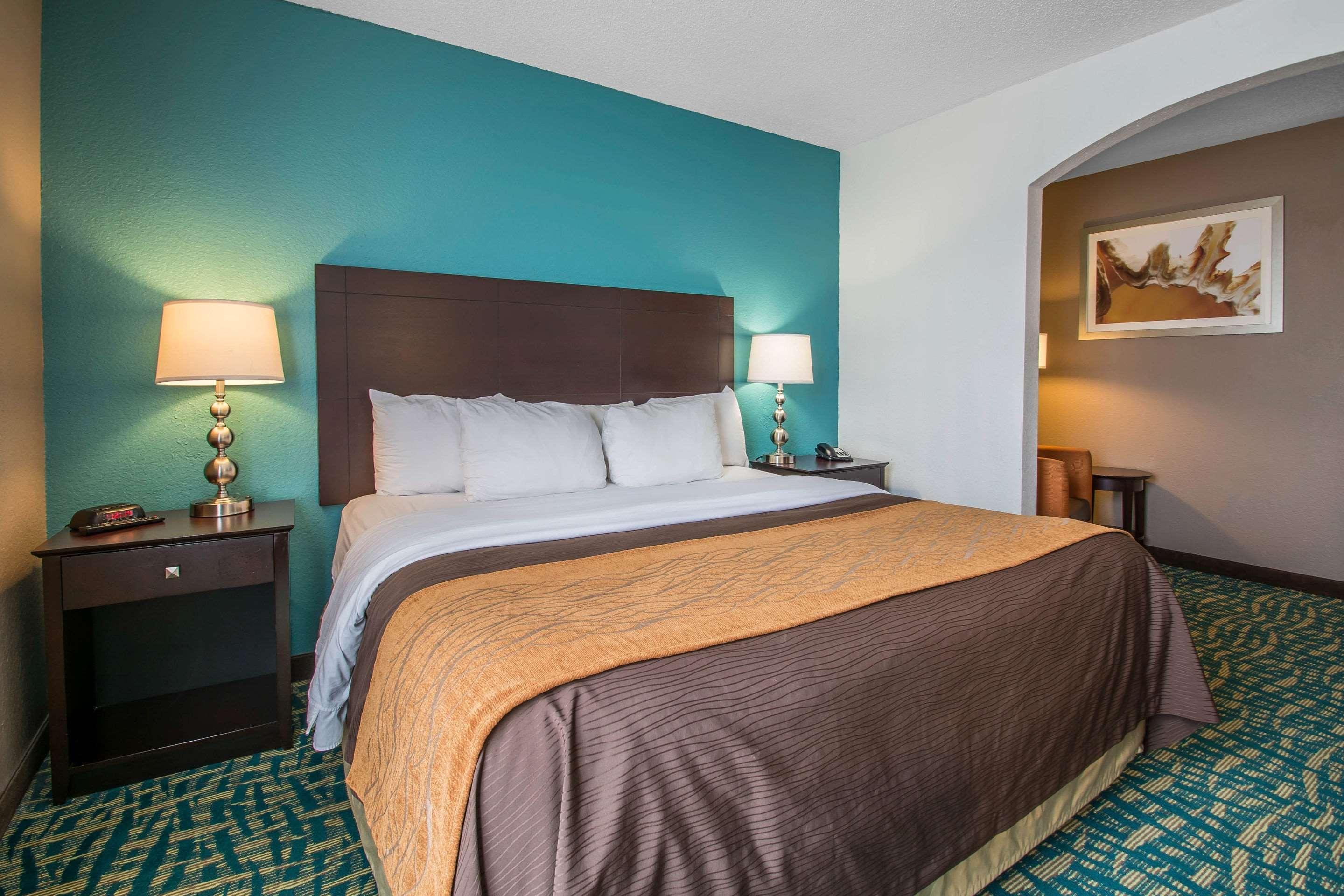 Comfort Inn & Suites Fort Lauderdale West Turnpike Lauderdale Lakes Bagian luar foto