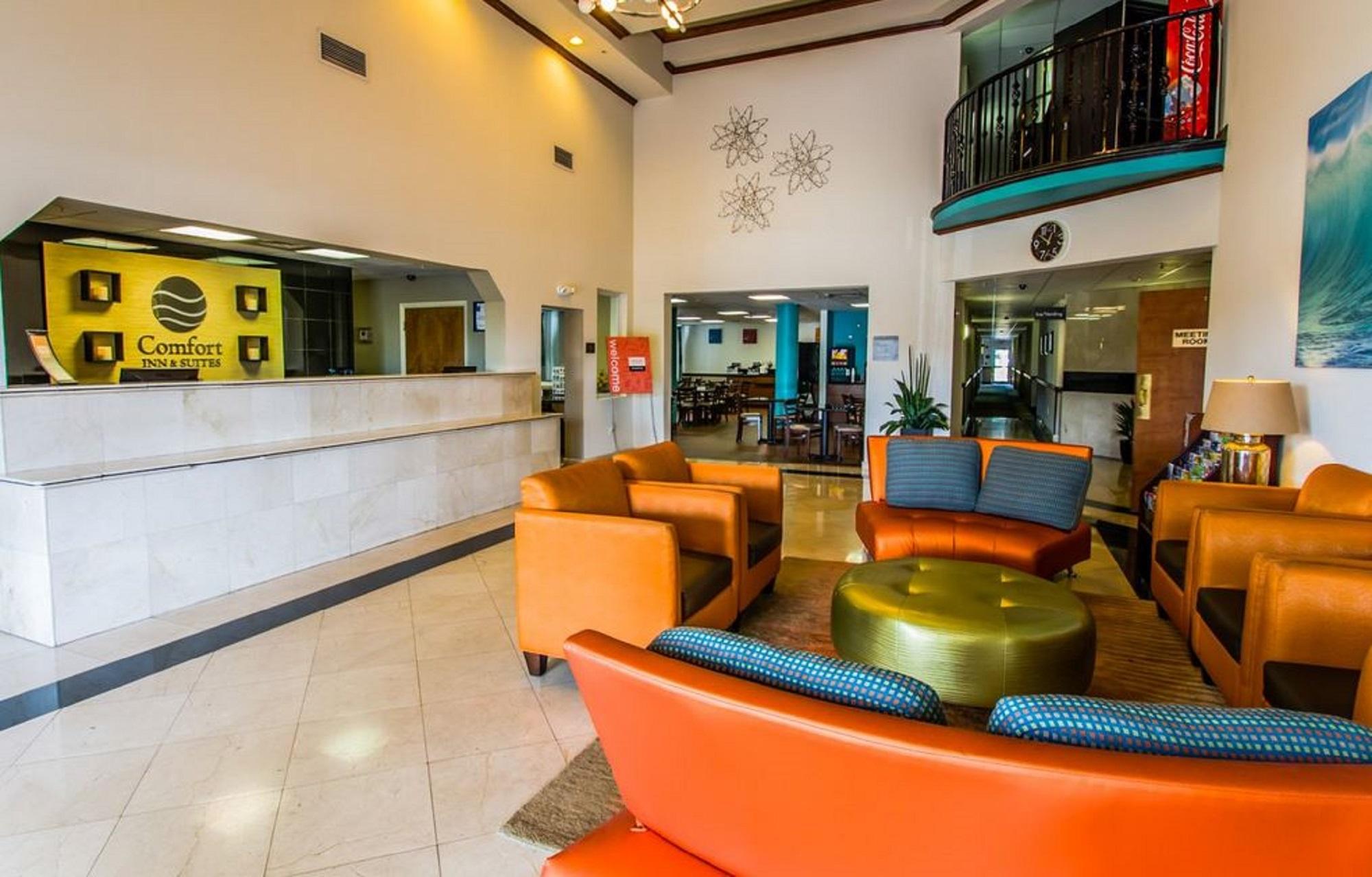 Comfort Inn & Suites Fort Lauderdale West Turnpike Lauderdale Lakes Bagian luar foto