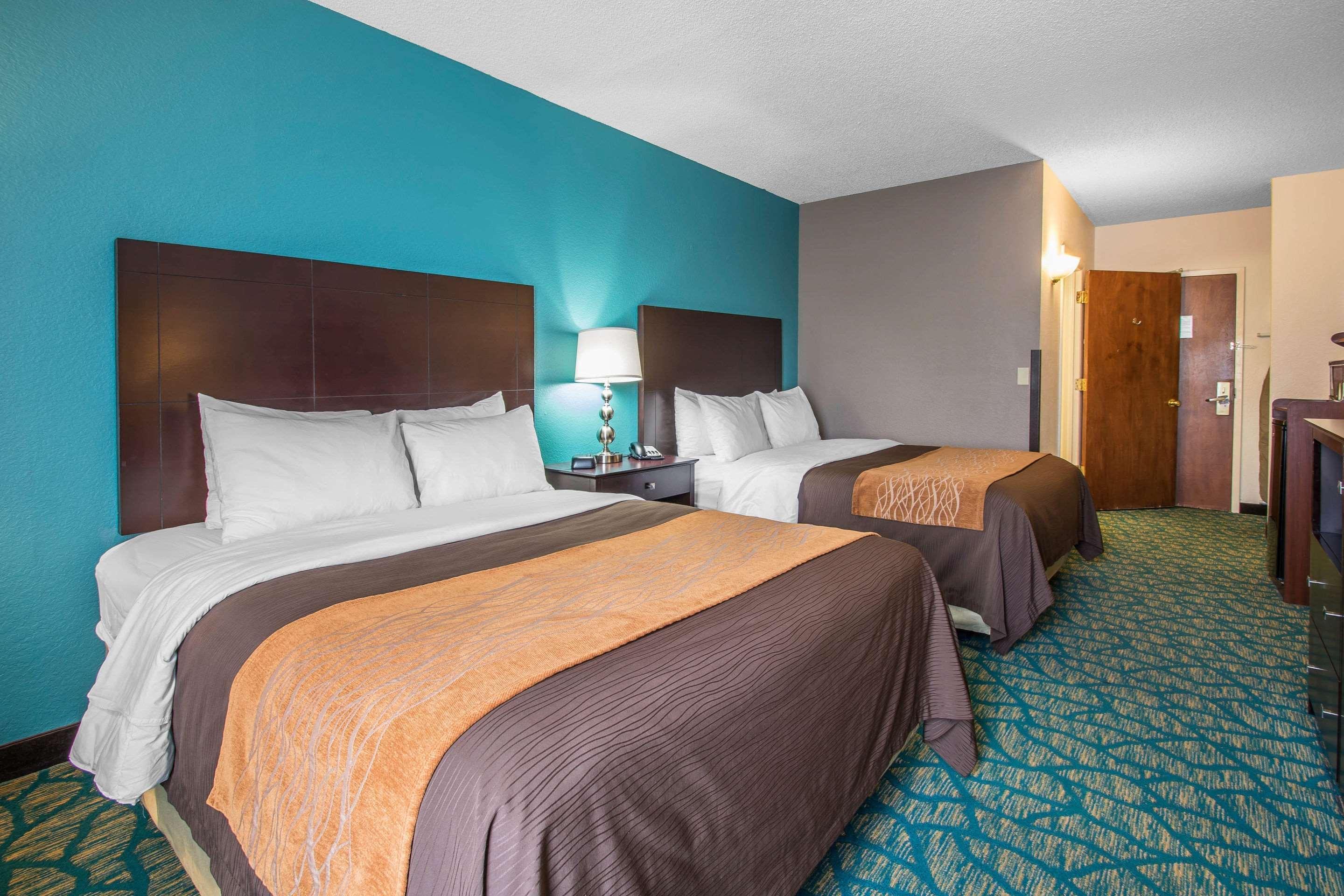 Comfort Inn & Suites Fort Lauderdale West Turnpike Lauderdale Lakes Bagian luar foto