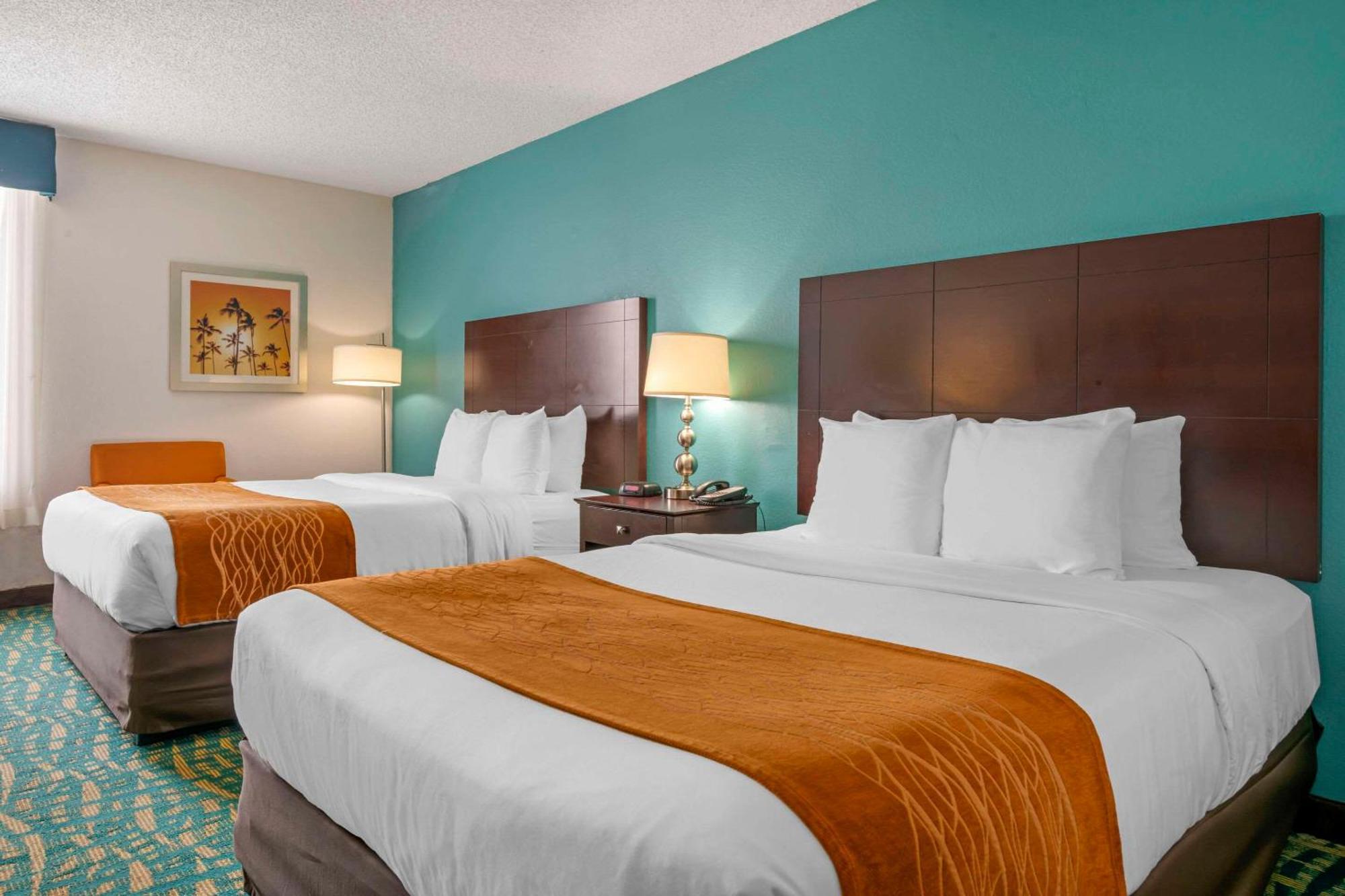 Comfort Inn & Suites Fort Lauderdale West Turnpike Lauderdale Lakes Bagian luar foto